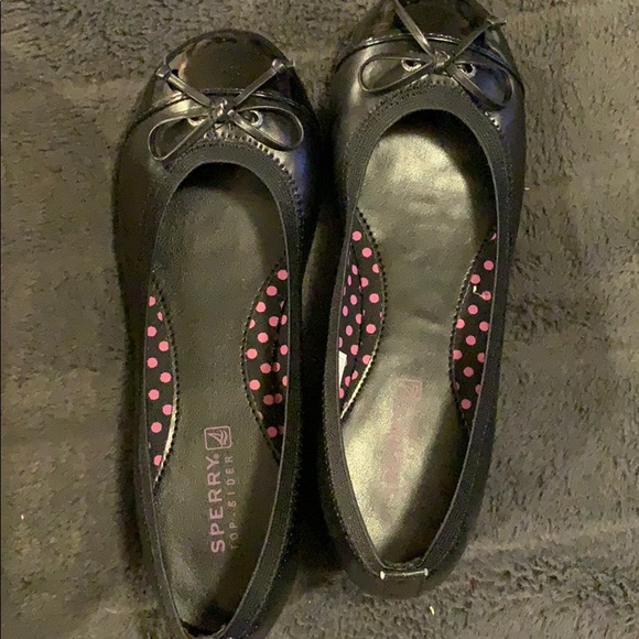 NWT Sperry Top-Sider Kids Girls Elise Black Faux Leather Bow Flats - Picture 3 of 5